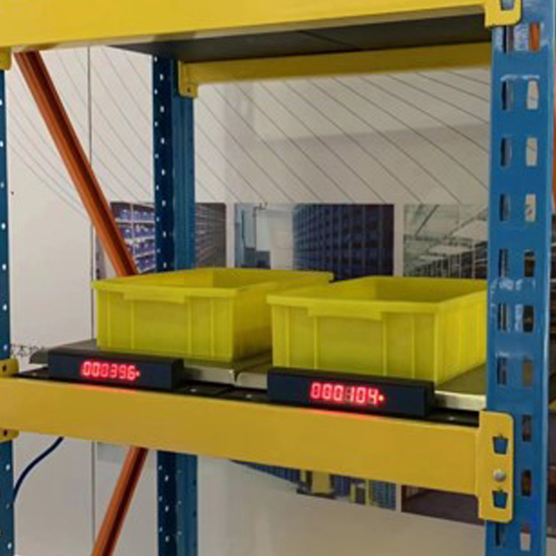 Intelligent weighing rack data collection system